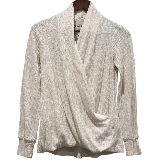 Maeve by Anthropologie Rafela Hacci Surplice Ivory Top Casual Cozy Size X Small - Picture 4 of 10